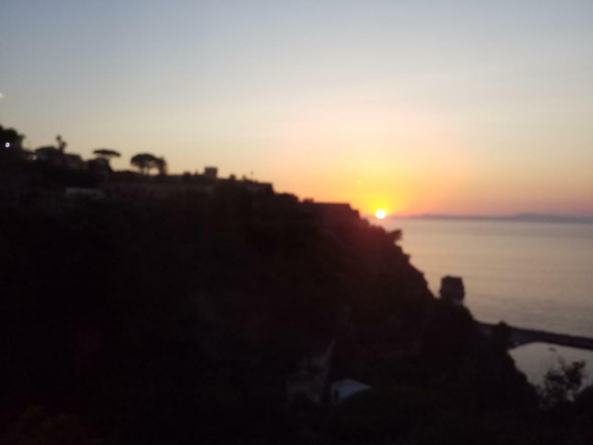 Mediterranean Apartments Capo dʼOrlando Exterior foto